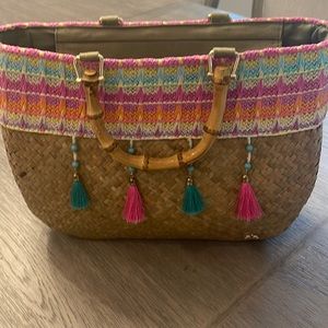 Straw handbag